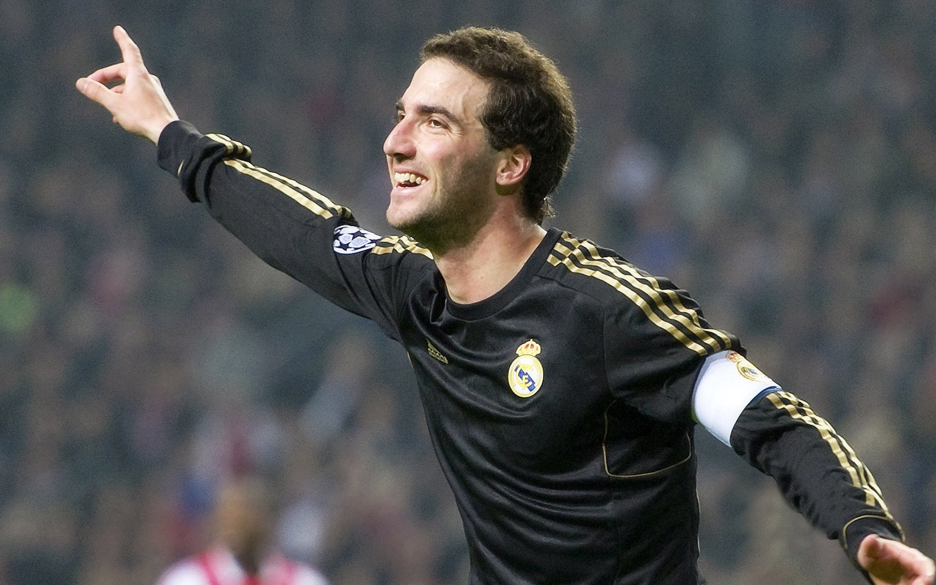 亚冠联赛中国女足战败 球迷呼吁改善战术体系，中国女足亚少赛